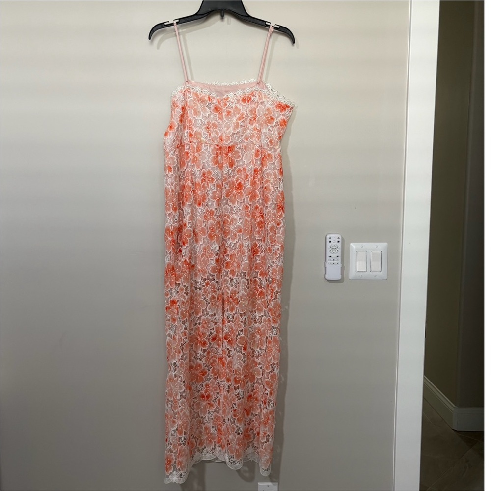 Petal & Pup Novie Maxi Dress Size S - Picture 5 of 7